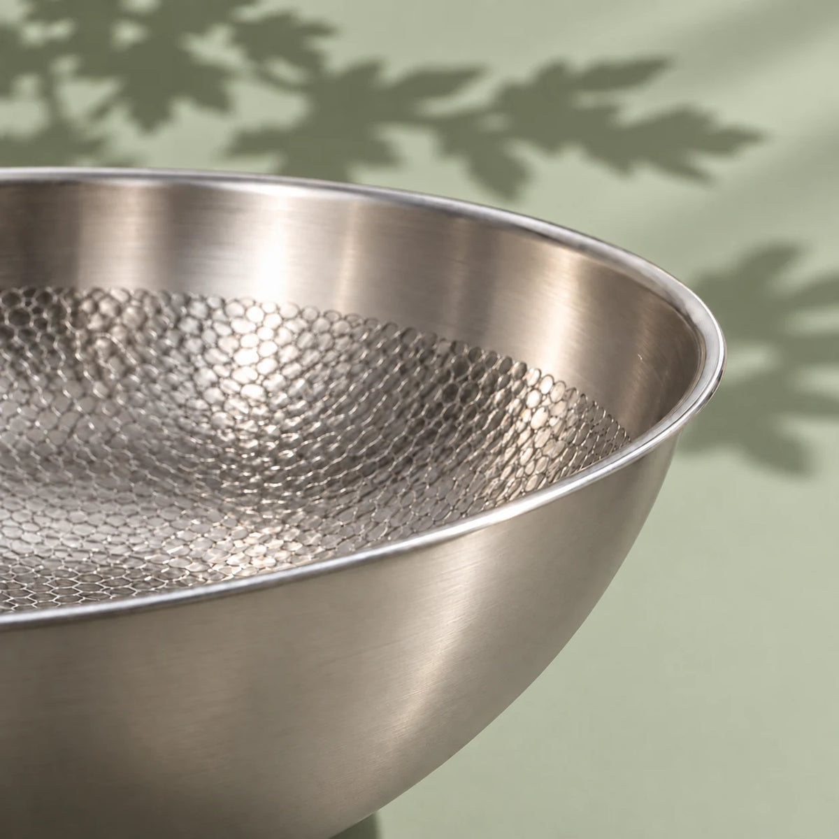 Wok en titane martelé - 34 cm
