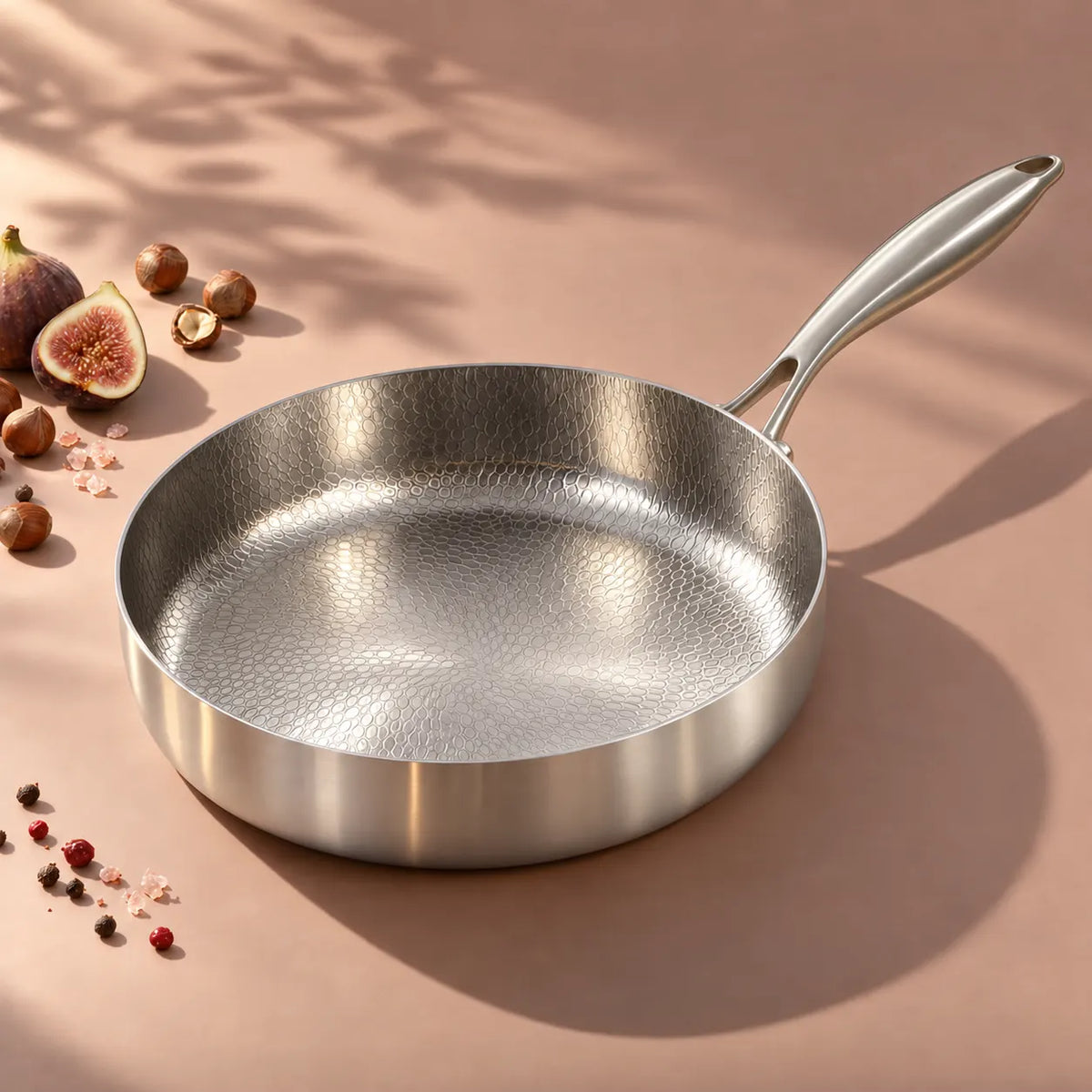 Sauteuse en titane - 20 cm