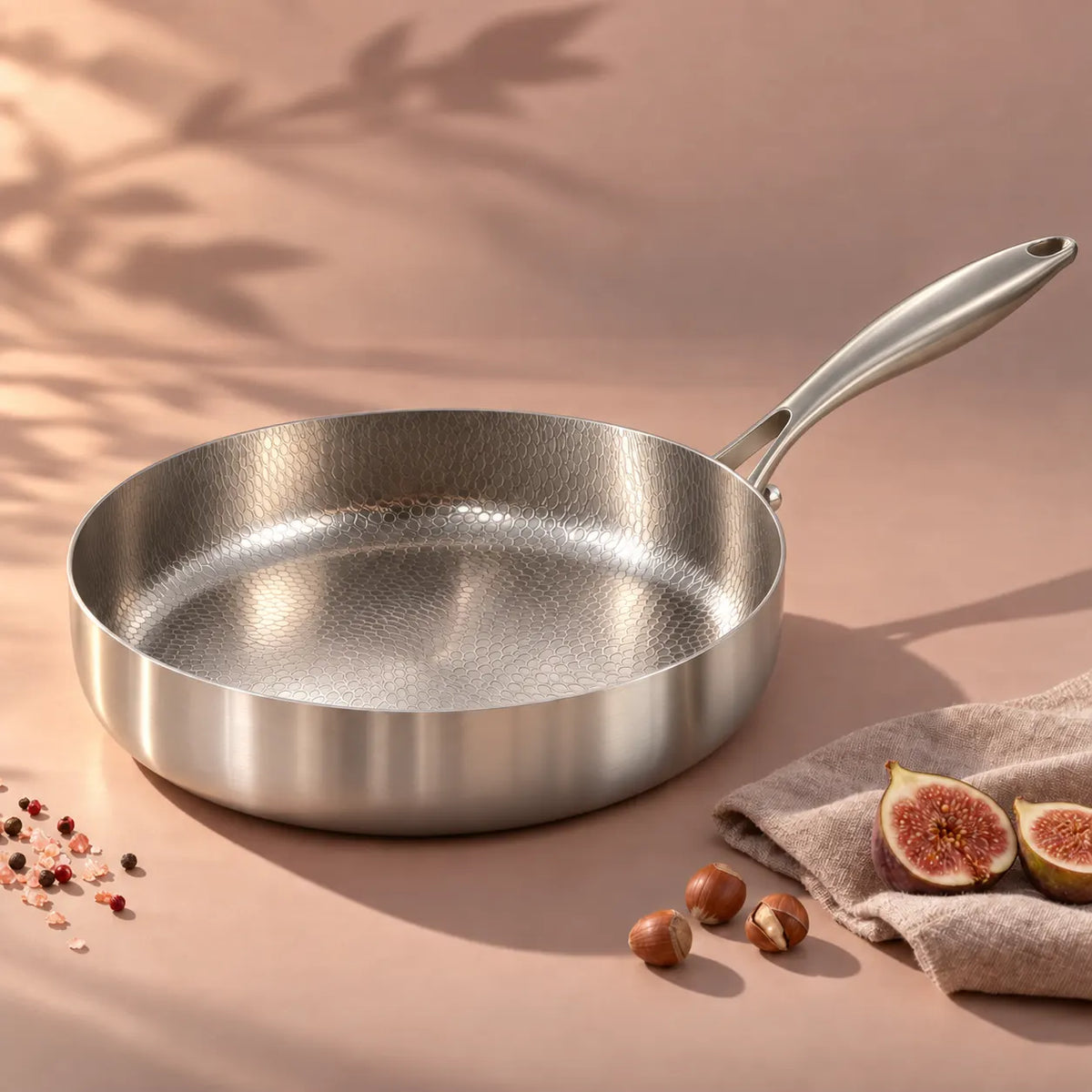 Sauteuse en titane - 20 cm